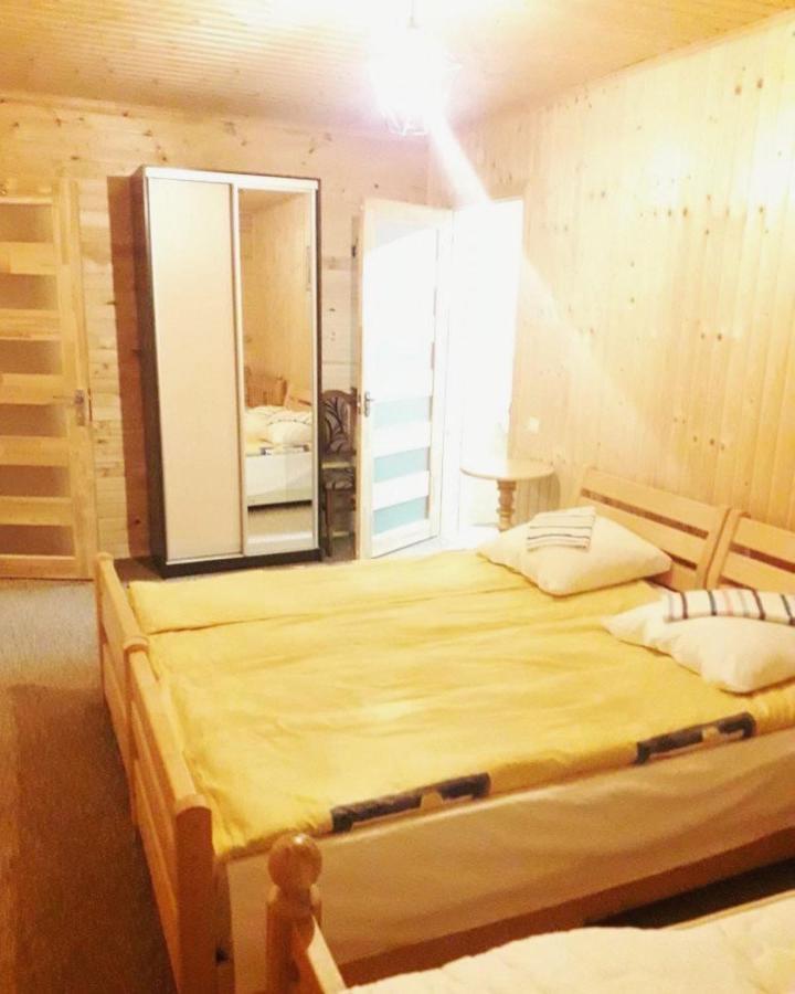 Гостинний Двір Євгенія Otel Mizhhirya  Dış mekan fotoğraf