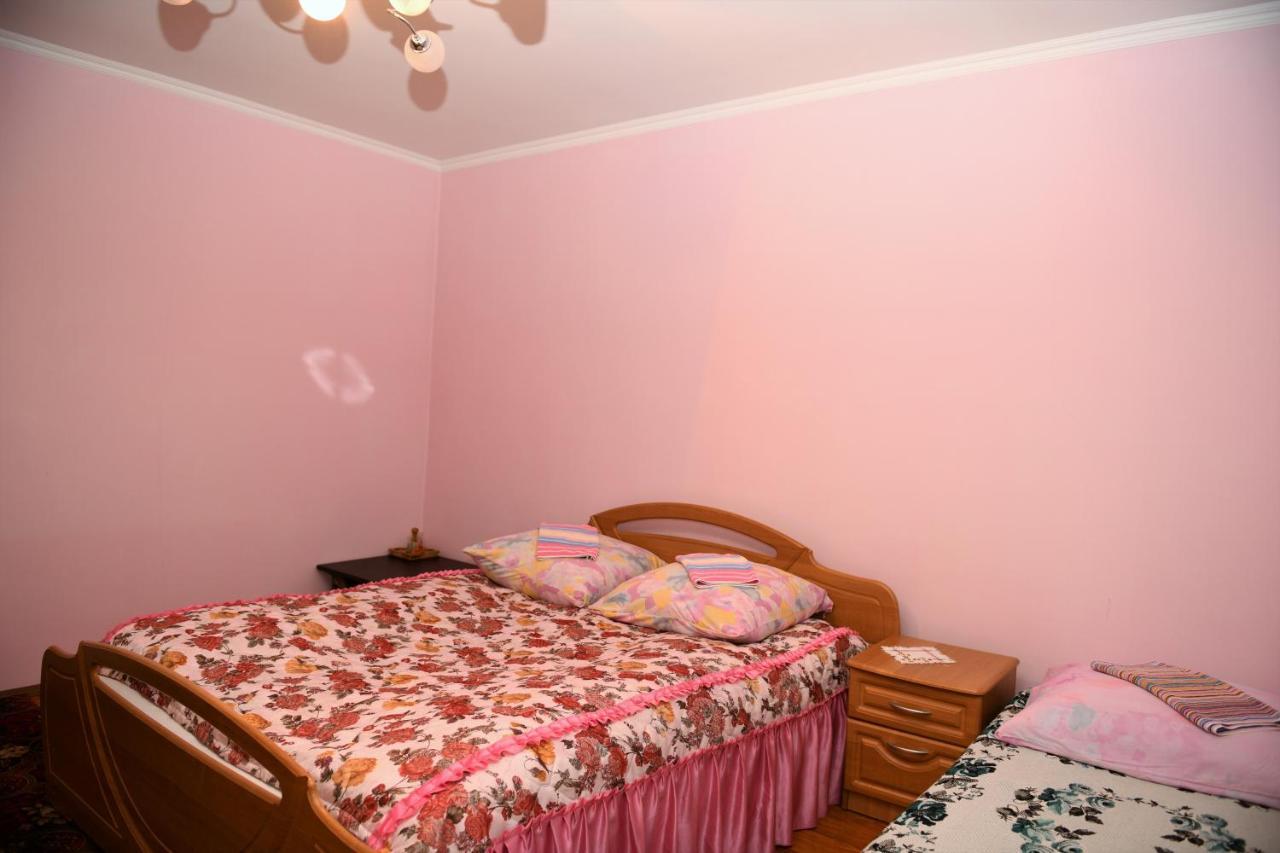 Гостинний Двір Євгенія Otel Mizhhirya  Dış mekan fotoğraf