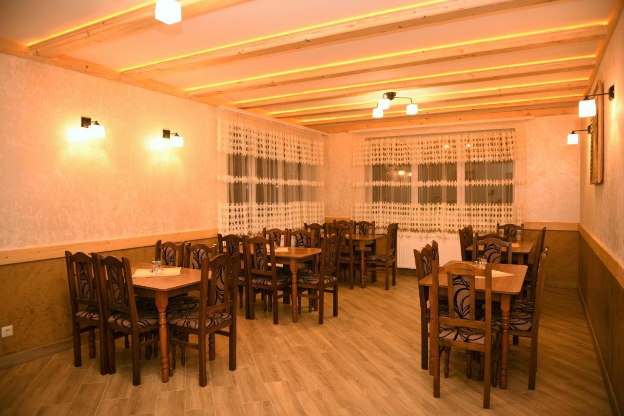 Гостинний Двір Євгенія Otel Mizhhirya  Dış mekan fotoğraf