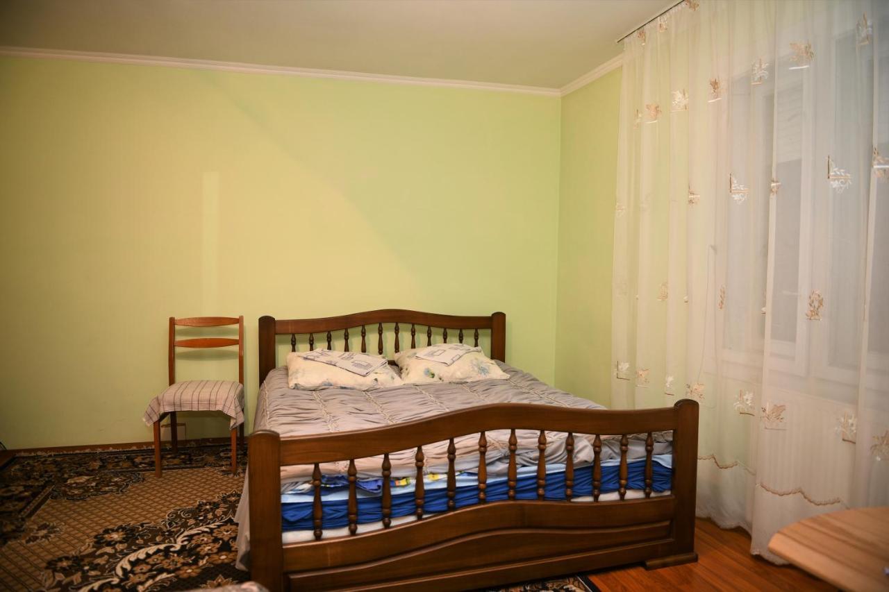 Гостинний Двір Євгенія Otel Mizhhirya  Dış mekan fotoğraf
