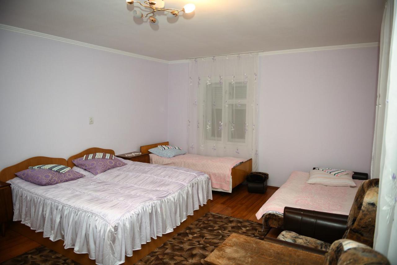 Гостинний Двір Євгенія Otel Mizhhirya  Dış mekan fotoğraf